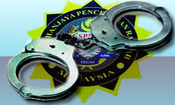 macc-cuffs