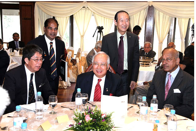 najib-lunch
